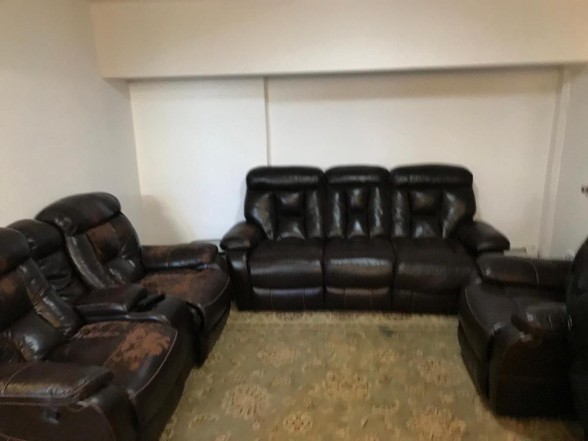 Homestay 75 Bay 40th St Brooklyn Ny 11214 *
