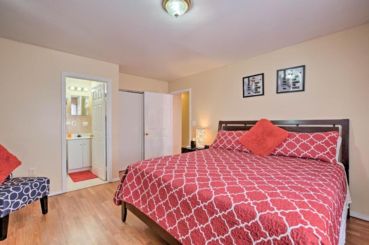 Cute Jamaica Apt. W/ Patio+grill - 19 Mi. To Nyc! Apartment