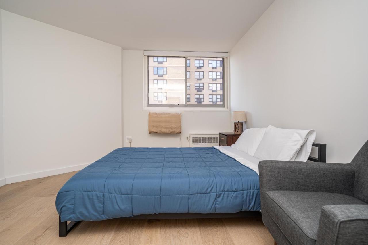 Apartment 2nd Ave 30 Day