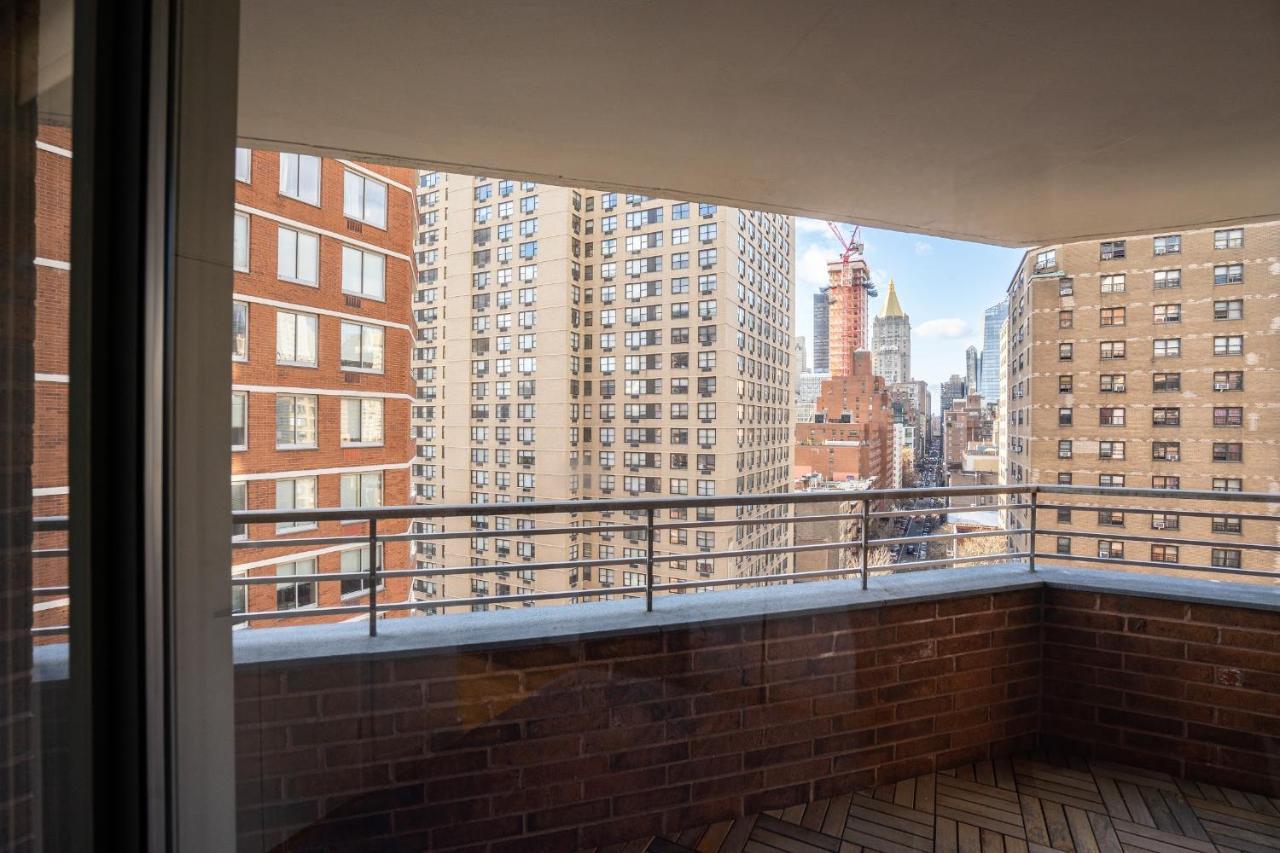 Apartment 2nd Ave 30 Day