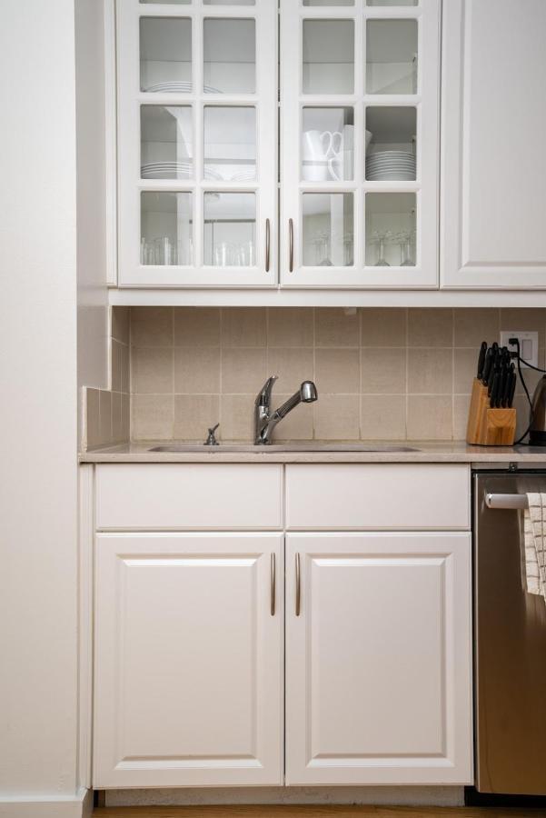 2nd Ave 30 Day Apartment New York
