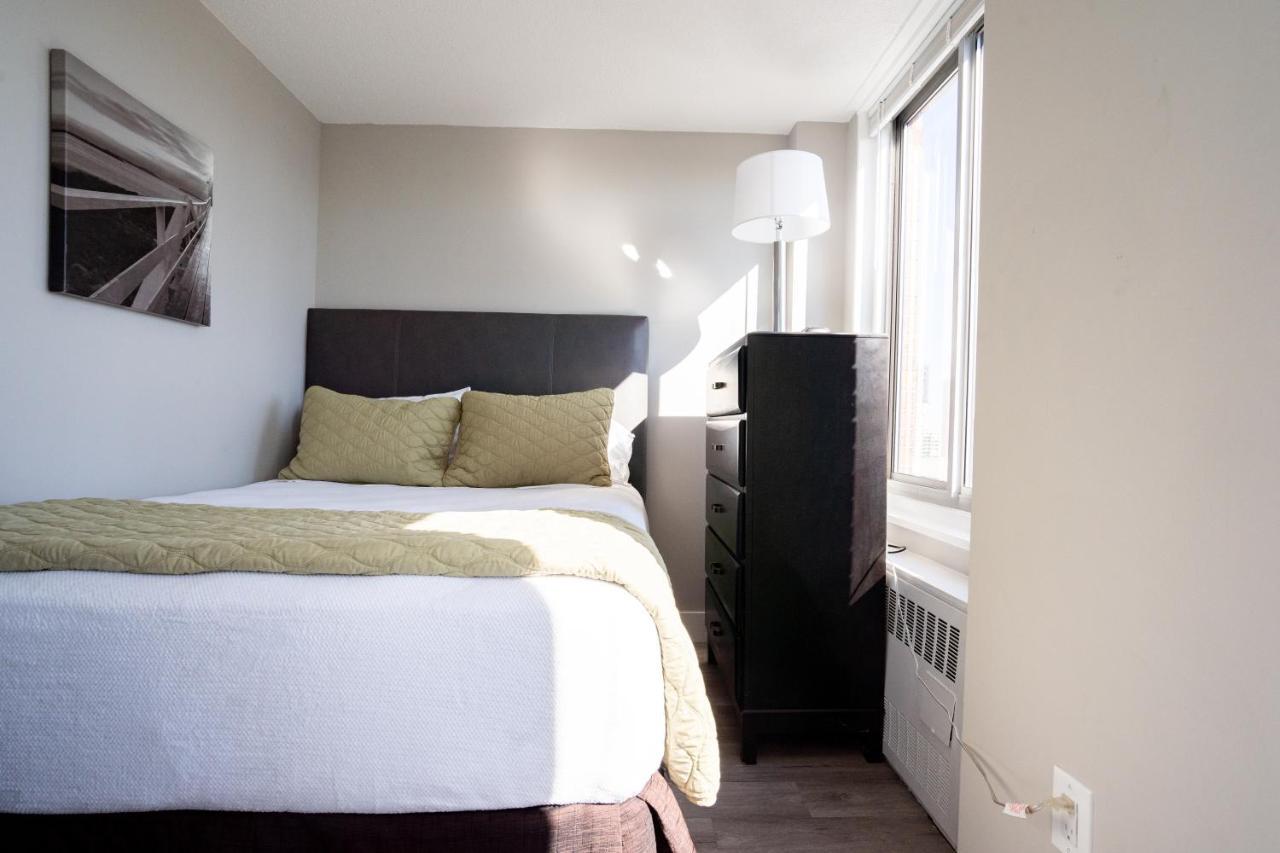 2nd Ave 30 Day Apartment *