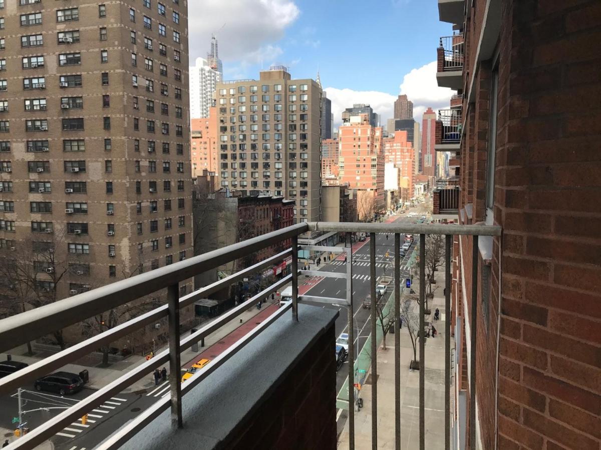 2nd Ave 30 Day Apartment *