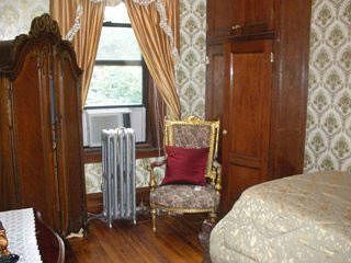 The New York Renaissance Home And Guesthouse New York
