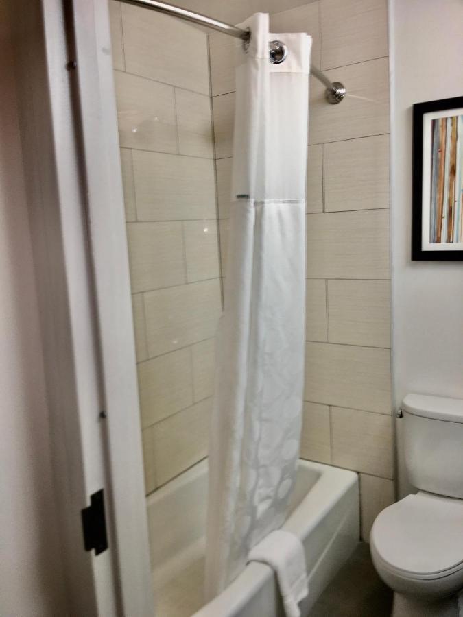 Wingate By Wyndham Jfk Airport, Far Rockaway Ny Hotel New York