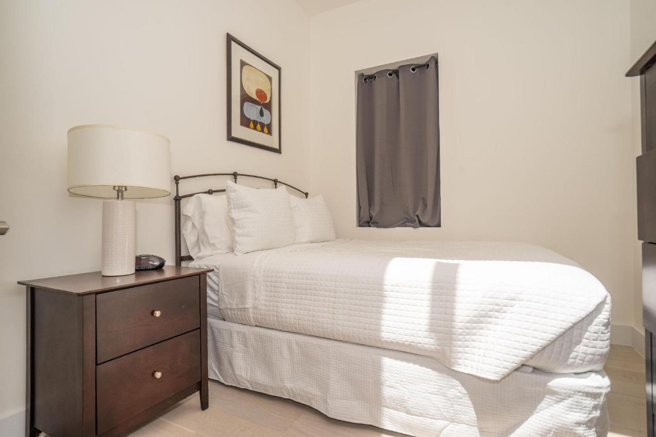 West Village Cozy 30 Day Apartment