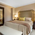 Omni Berkshire Place