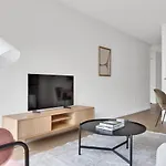 Uws 1Br W Elevator Gym Dm Playroom Rooftop Nyc-869