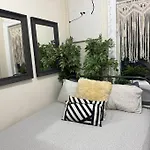 Cozy Private Apartment In Soho
