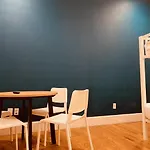 Midtown Apartment