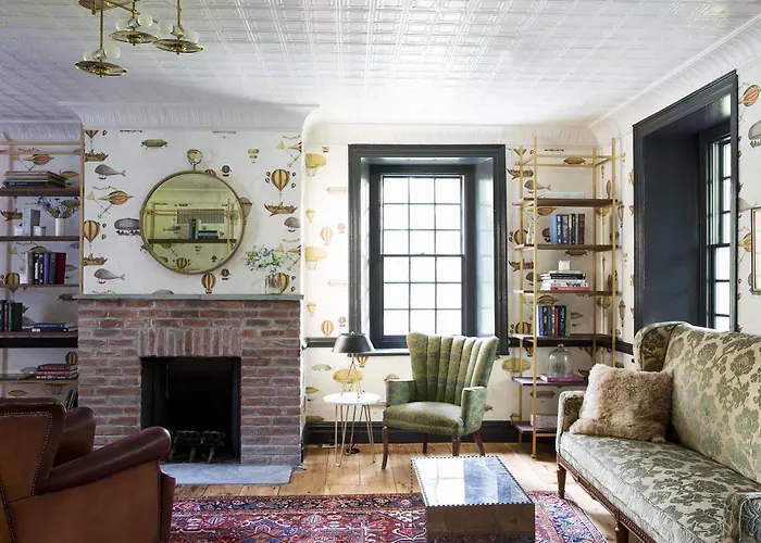 Hasbrouck House
