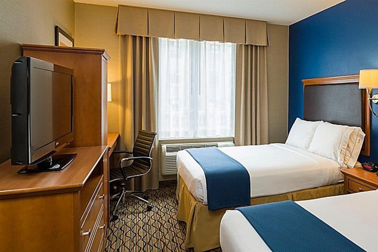 Holiday Express City Chelsea By Ihg 3*