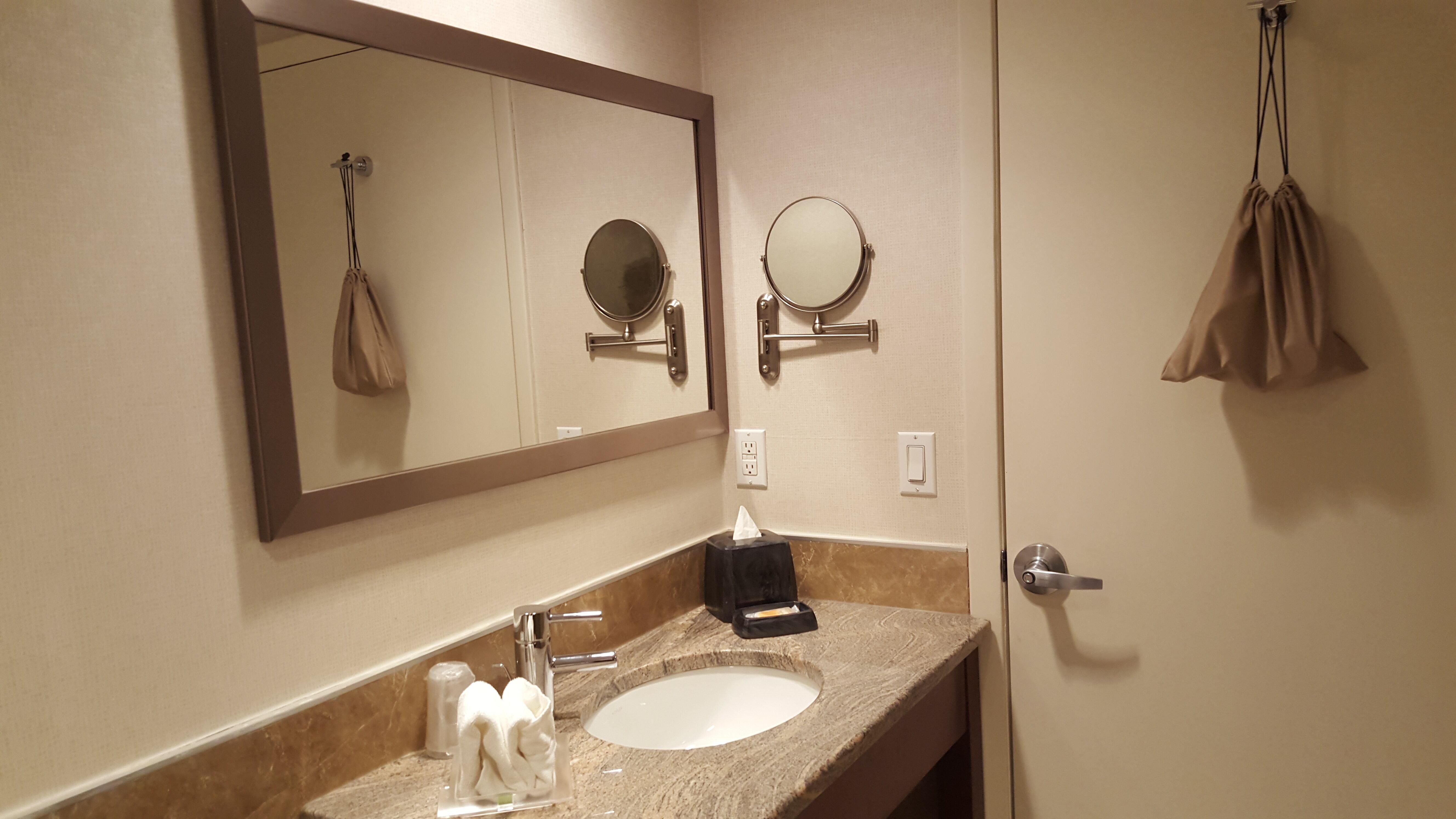 Lic Manhattan View Hotel 3*