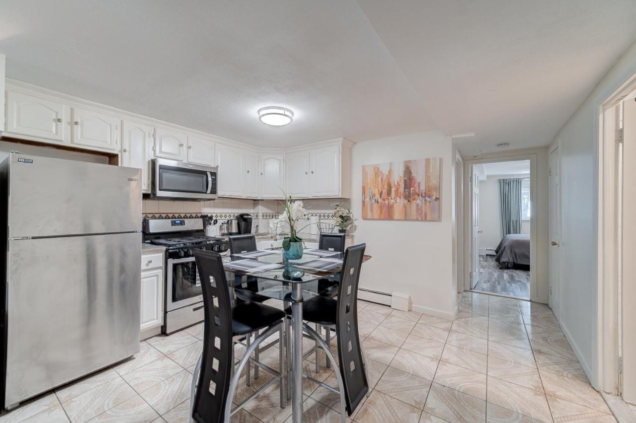 Apartment Wonderful Getaway In Canarsie Brooklyn With Parking