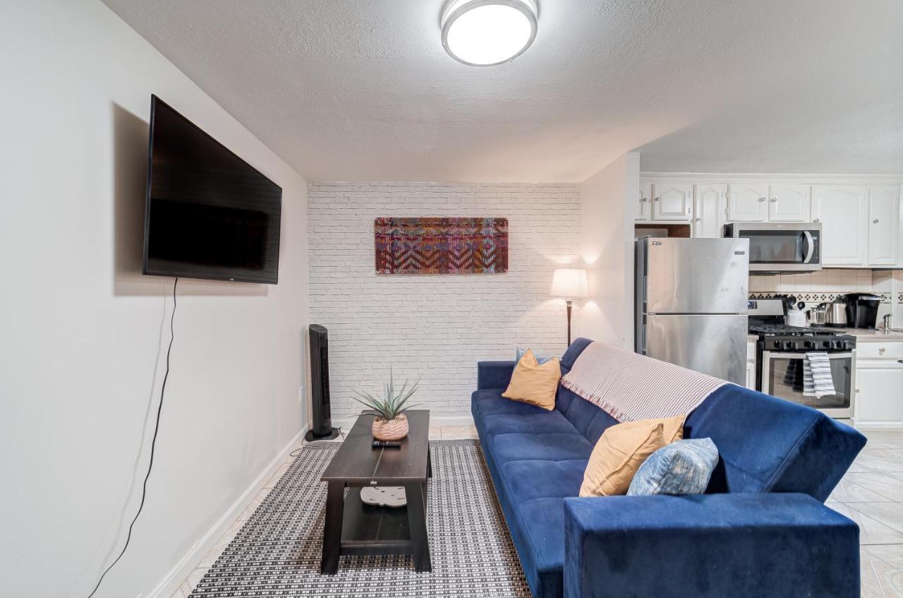 Wonderful Getaway In Canarsie Brooklyn With Parking New York