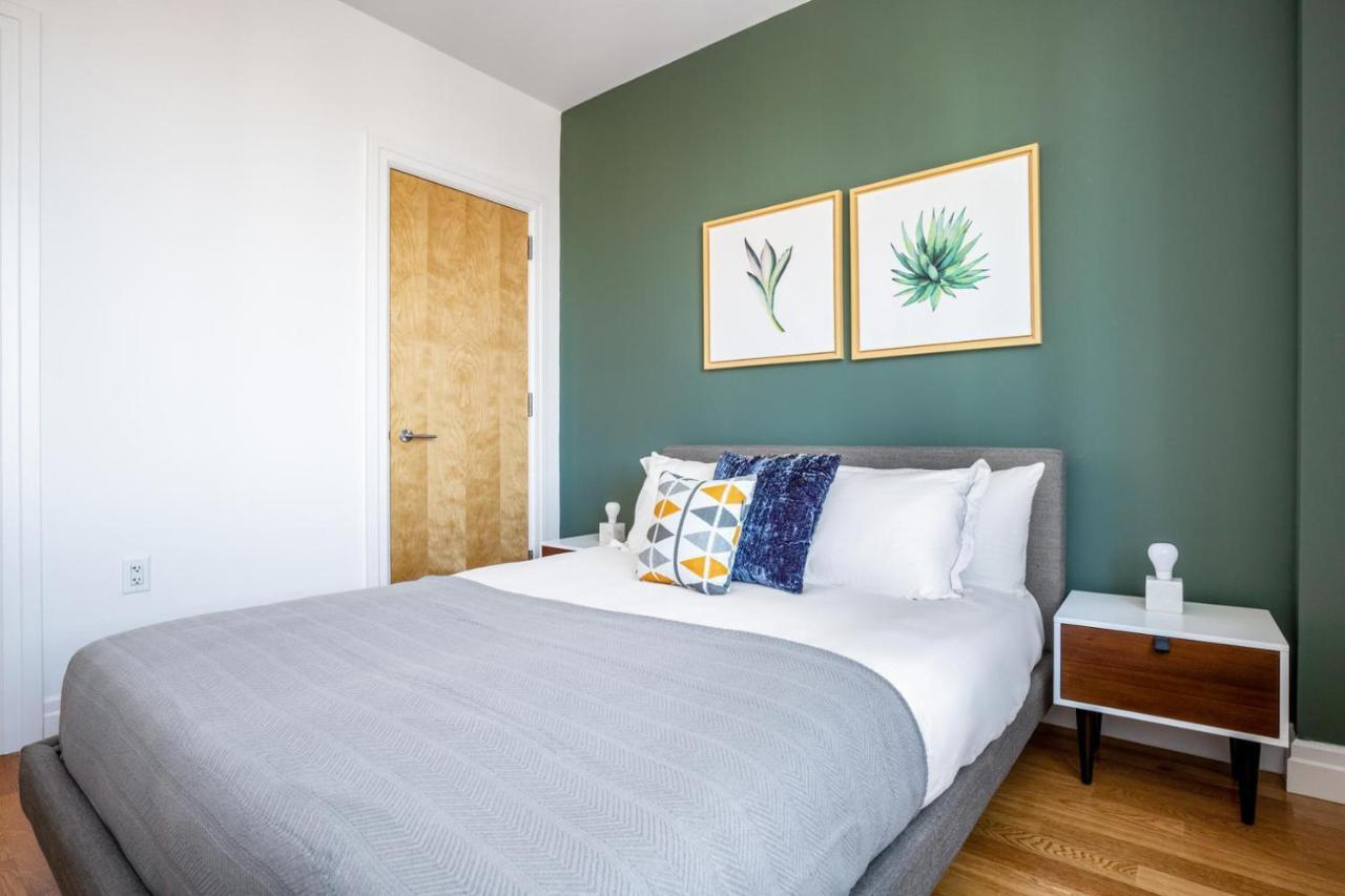 Hells Kitchen 1br W Pool Dm Nr Park Nyc-468