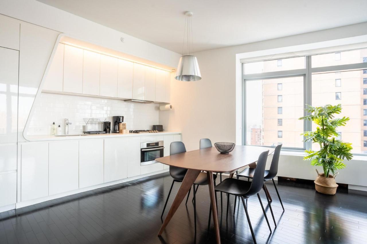 The Residences At W - Downtown - Apt 28b * New York