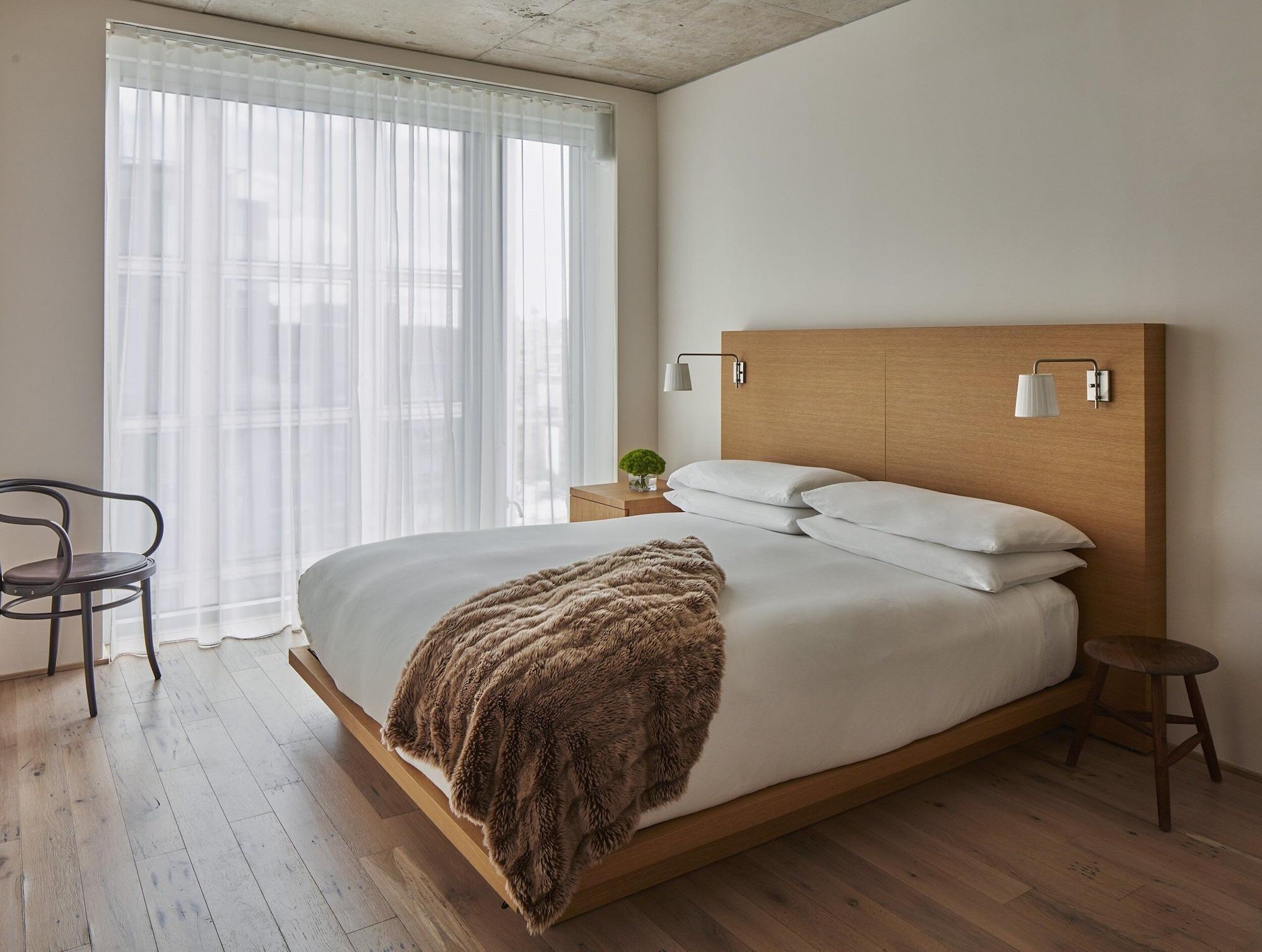 Public, An Ian Schrager Hotel