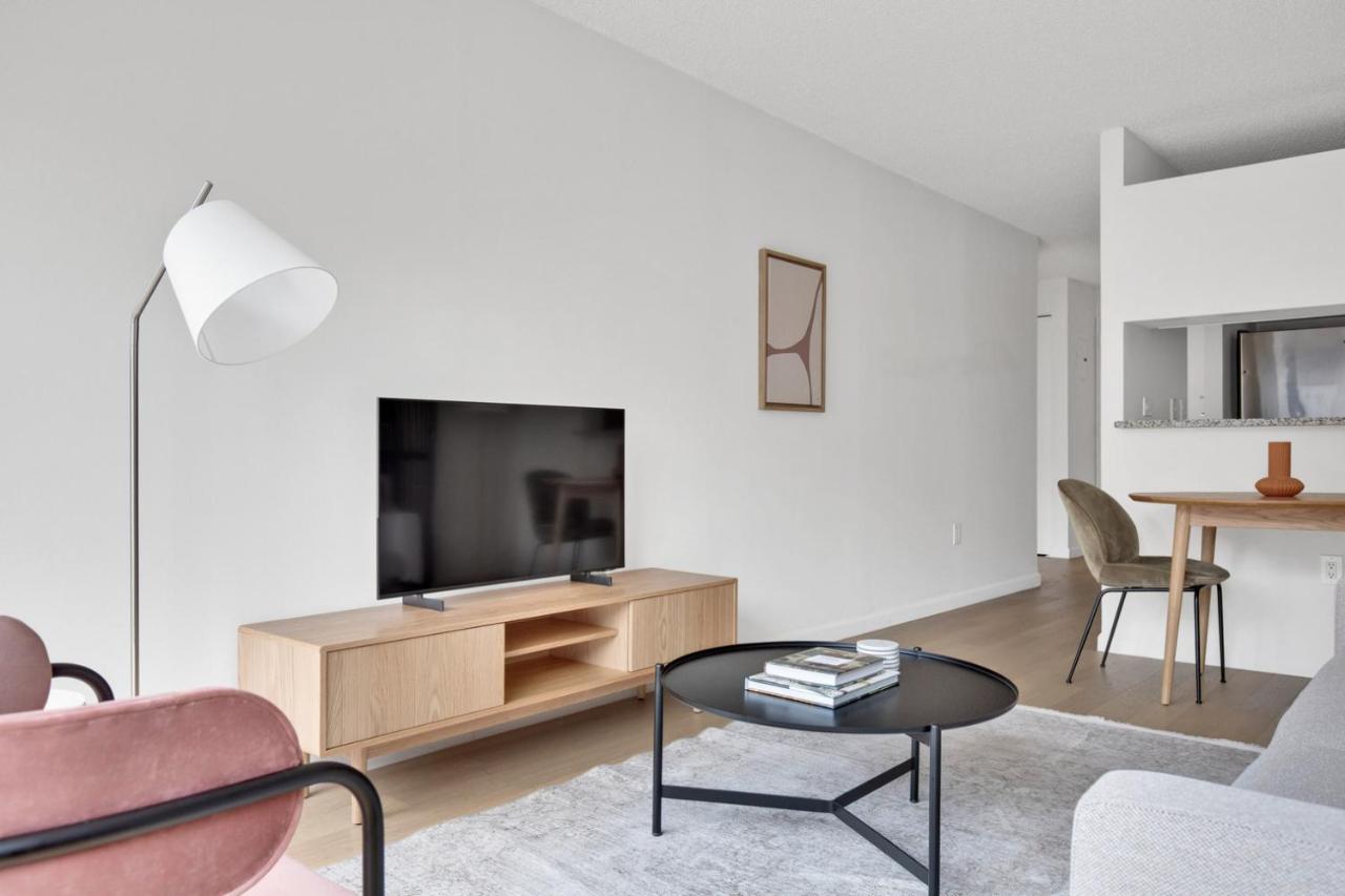 Uws 1br W Elevator Gym Dm Playroom Rooftop Nyc-869 Apartment