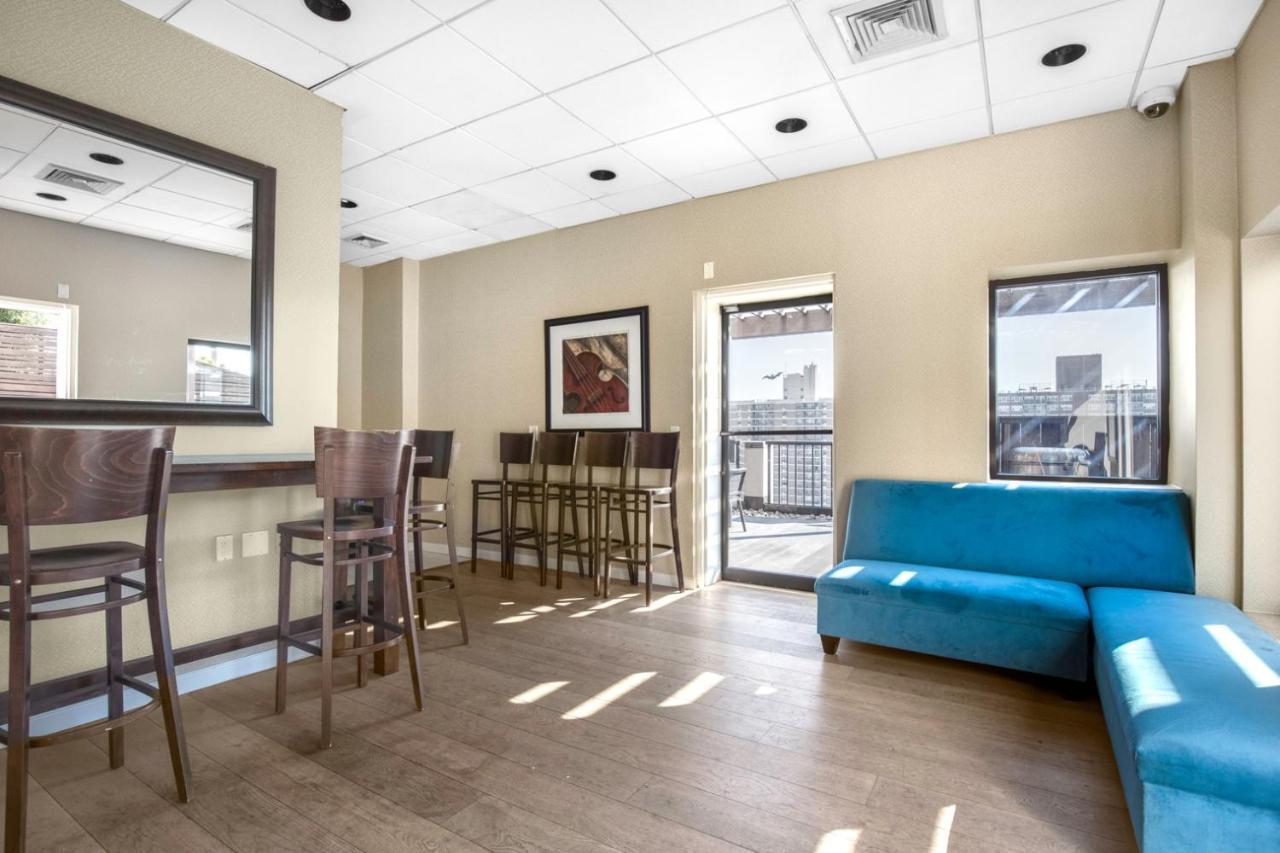Uws 1br W Elevator Gym Dm Playroom Rooftop Nyc-869 Apartment *