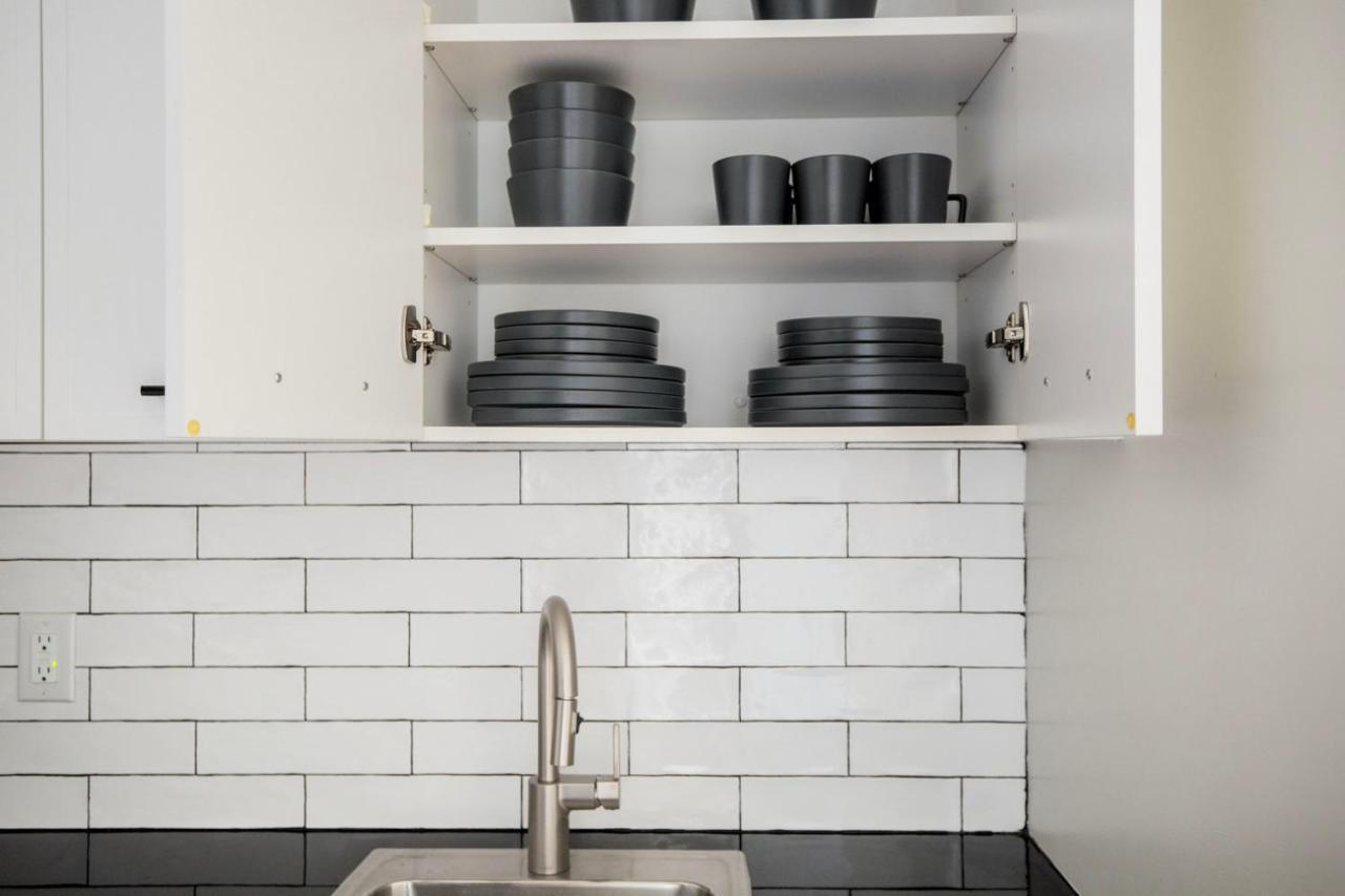 Fidi Jr 1br W Bar Lounge Gym Nr Street Nyc-1345