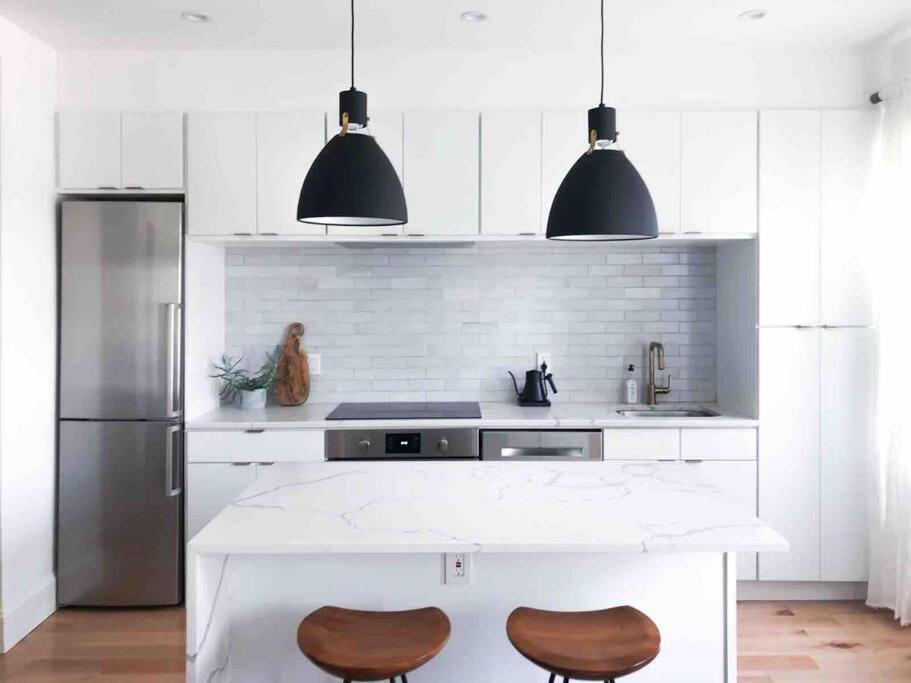 Apartment Airy, Modern Penthouse In A Brooklyn Brownstone New York