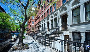 Nyc Townhouse