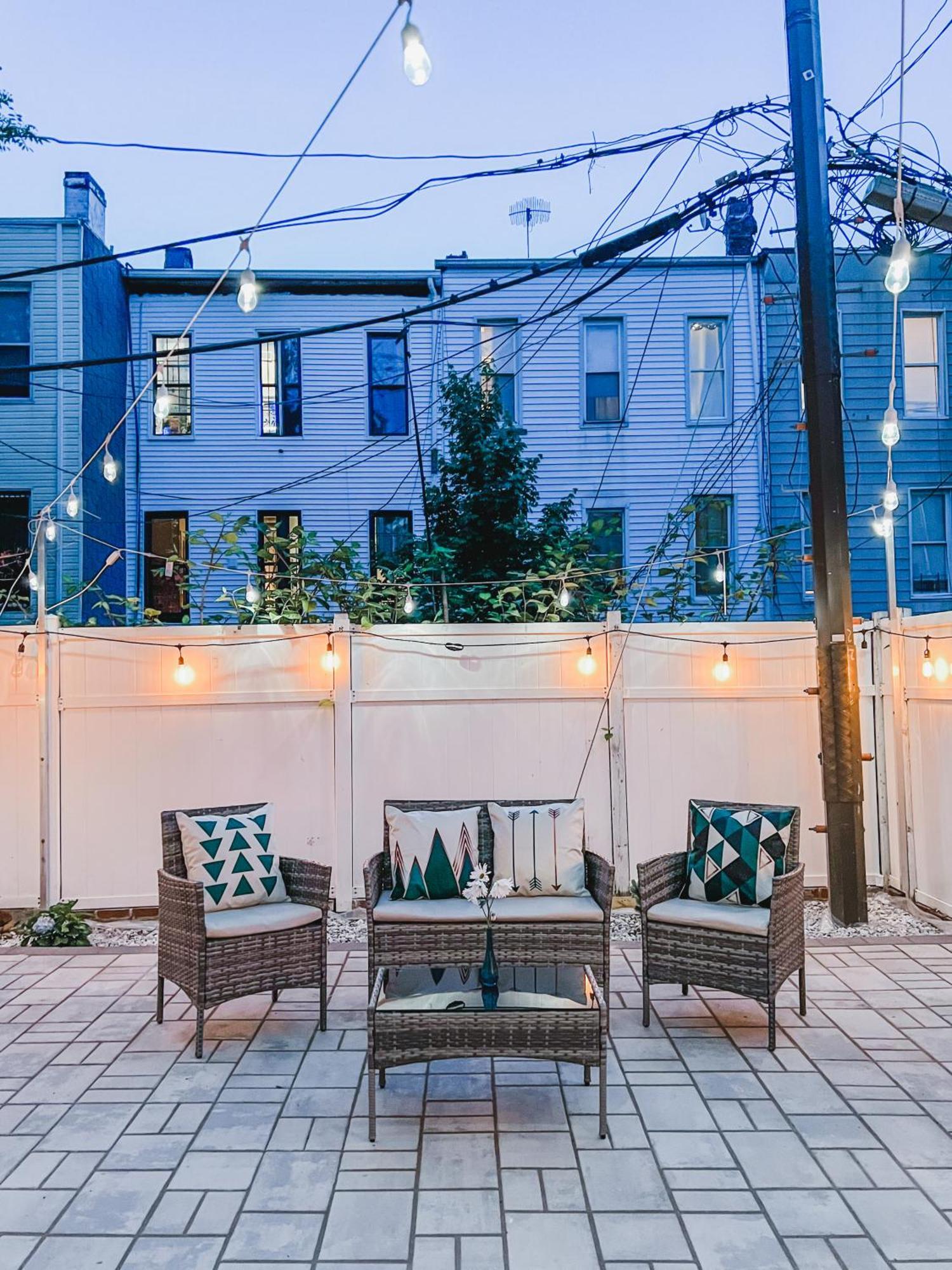 String Lights 1 Minute From Subway Apartment New York