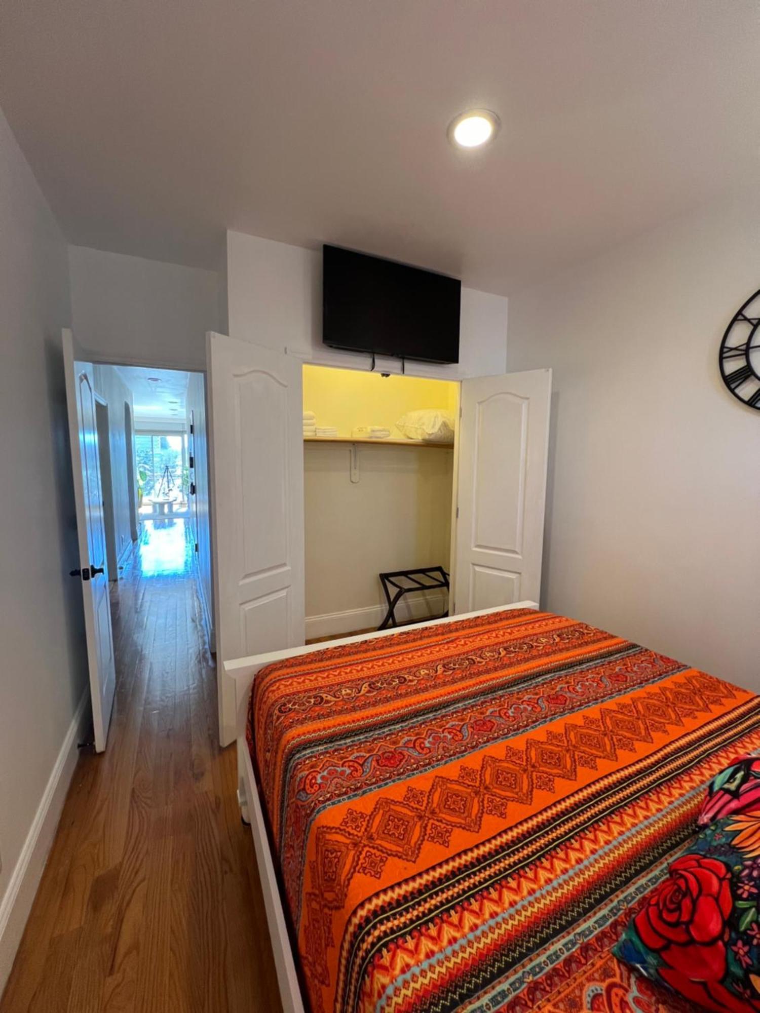 Mulzac - Loft Penthouse Homestay *