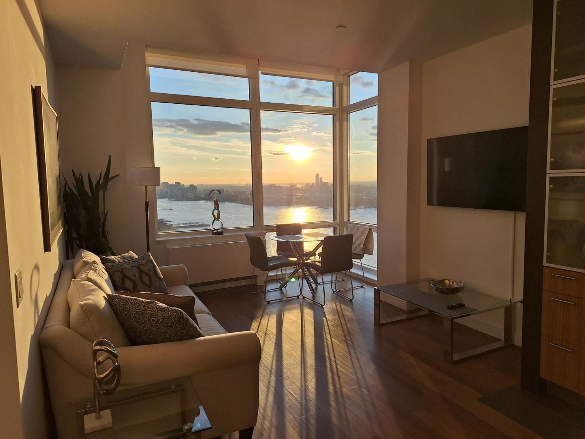 Luxurystays Nyc - Midtown West *
