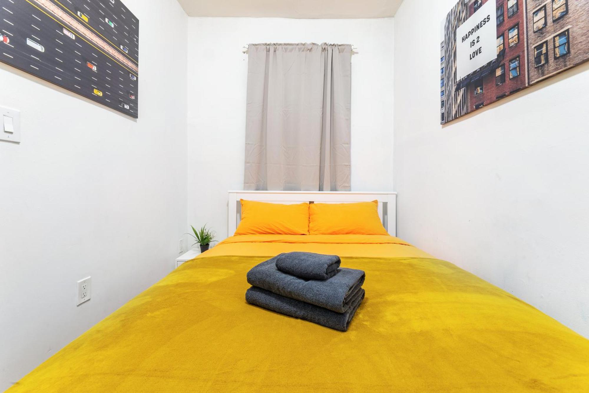 Hidden Cozy 2bd In Manhattan