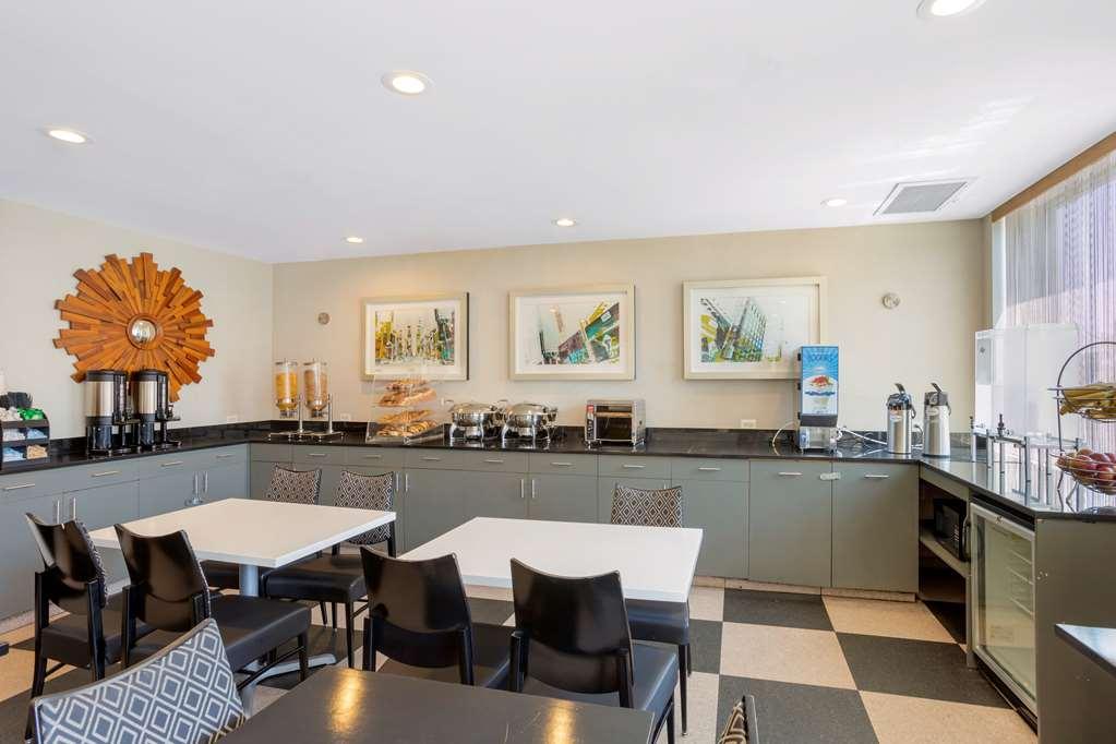 Hotel Western Plaza New York
