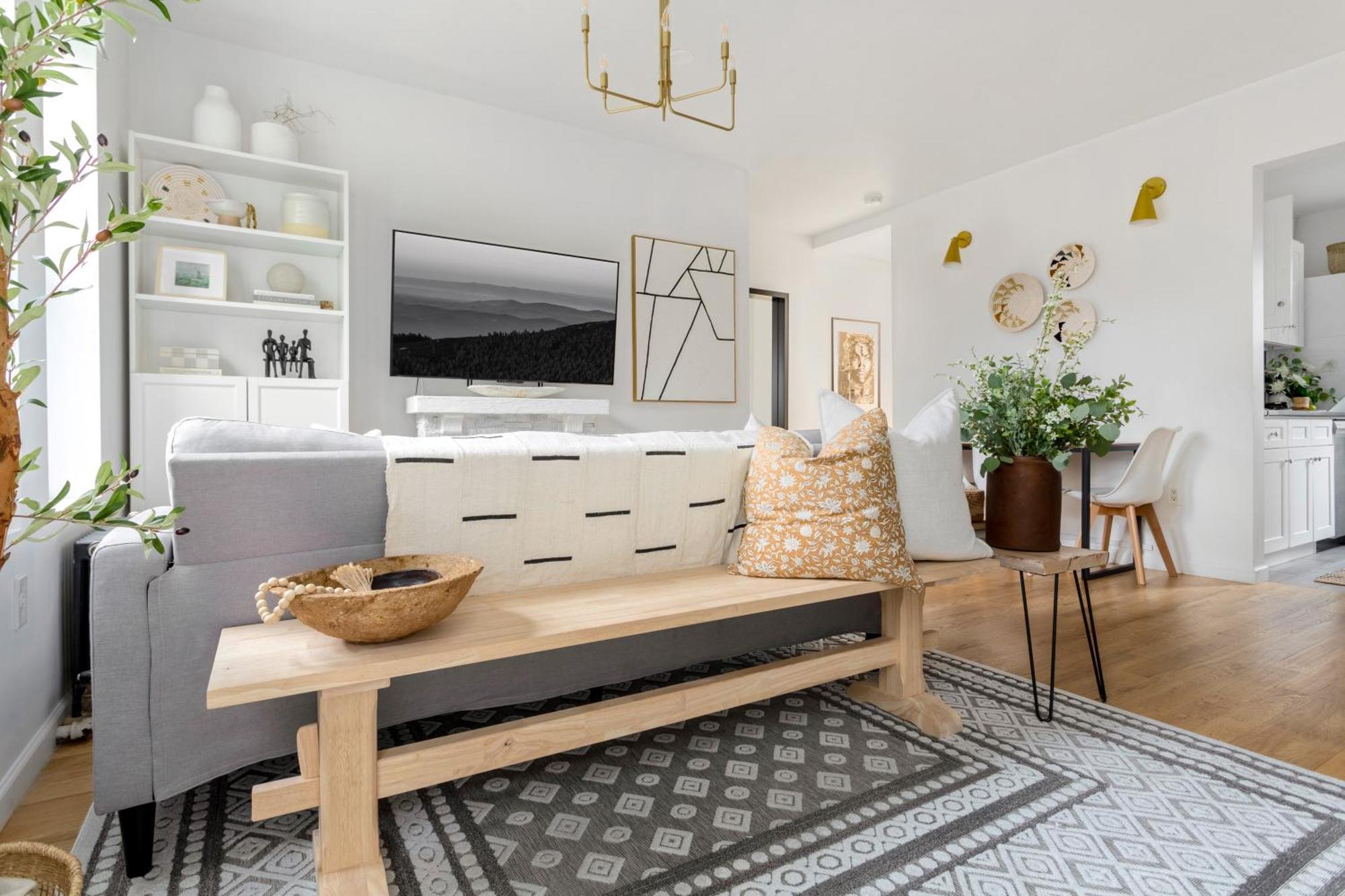 Apartment Bright Designer In Historic Harlem, 20 Minutes From Times Square! *