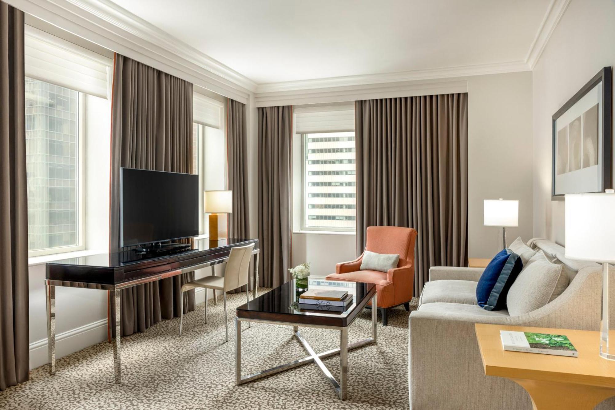 Omni Berkshire Place New York