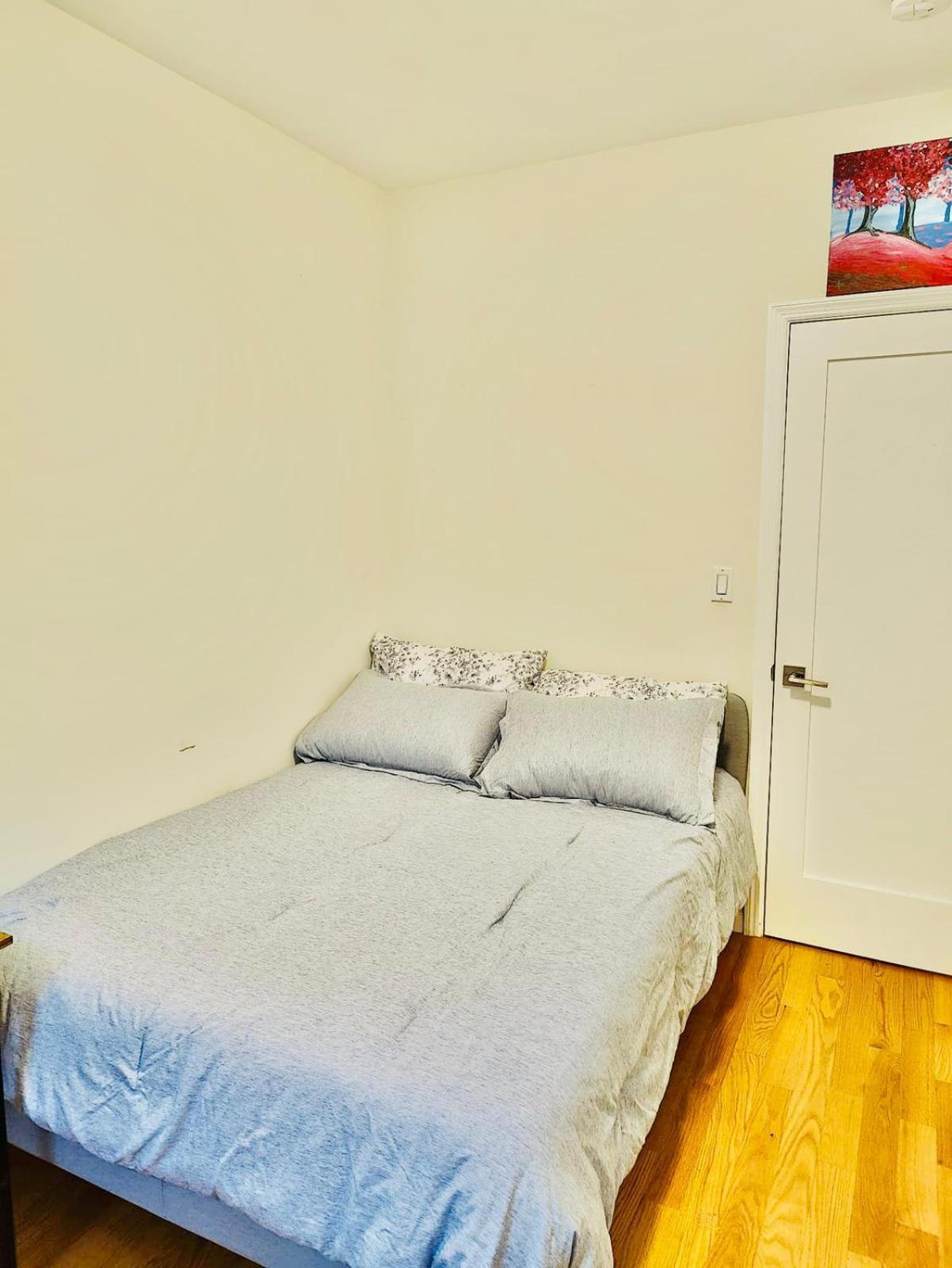 Private - 23 Minutes To Times Square Homestay