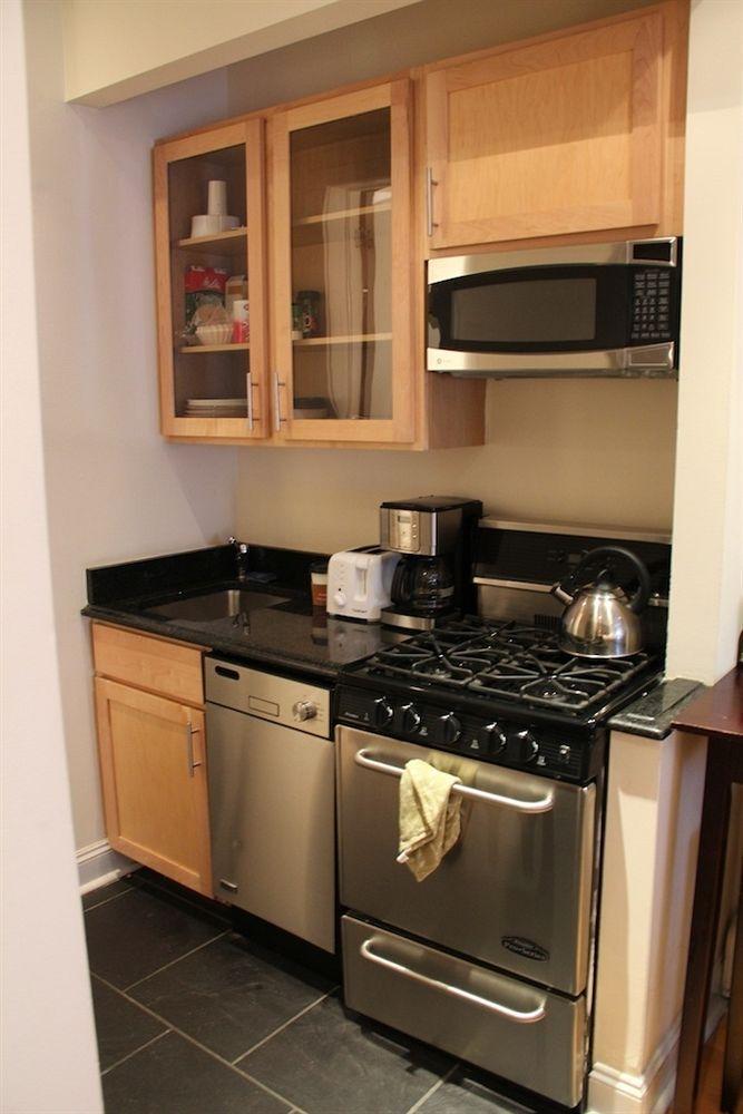 East Village Suites 3*