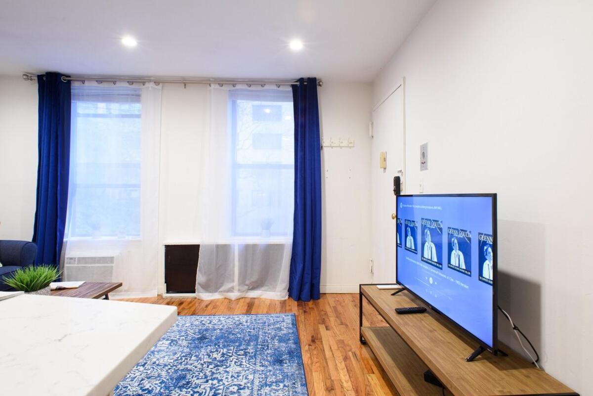 26-4b Newly Furnished 1br W&d Courtyard Apartment *