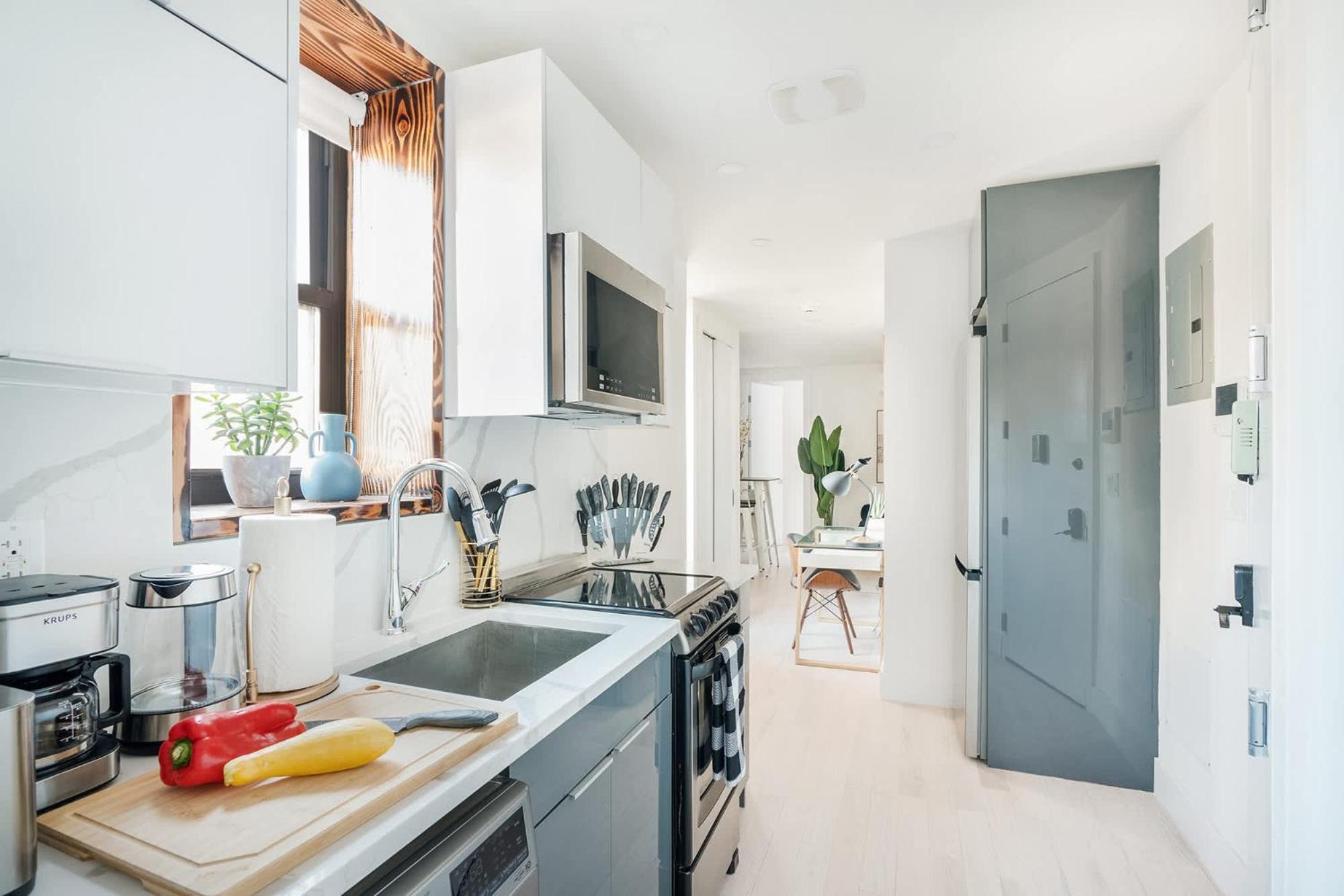 48-3fe 2br Prime Midtown West New York