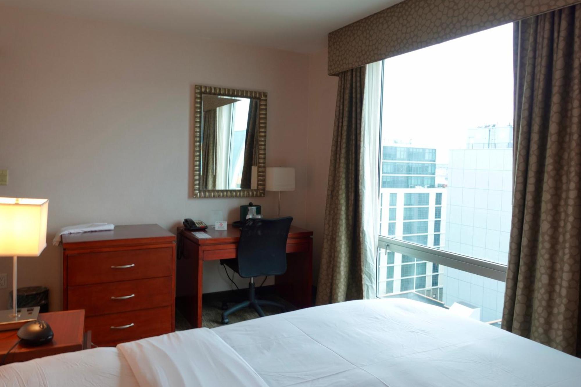 Lic Manhattan View Hotel