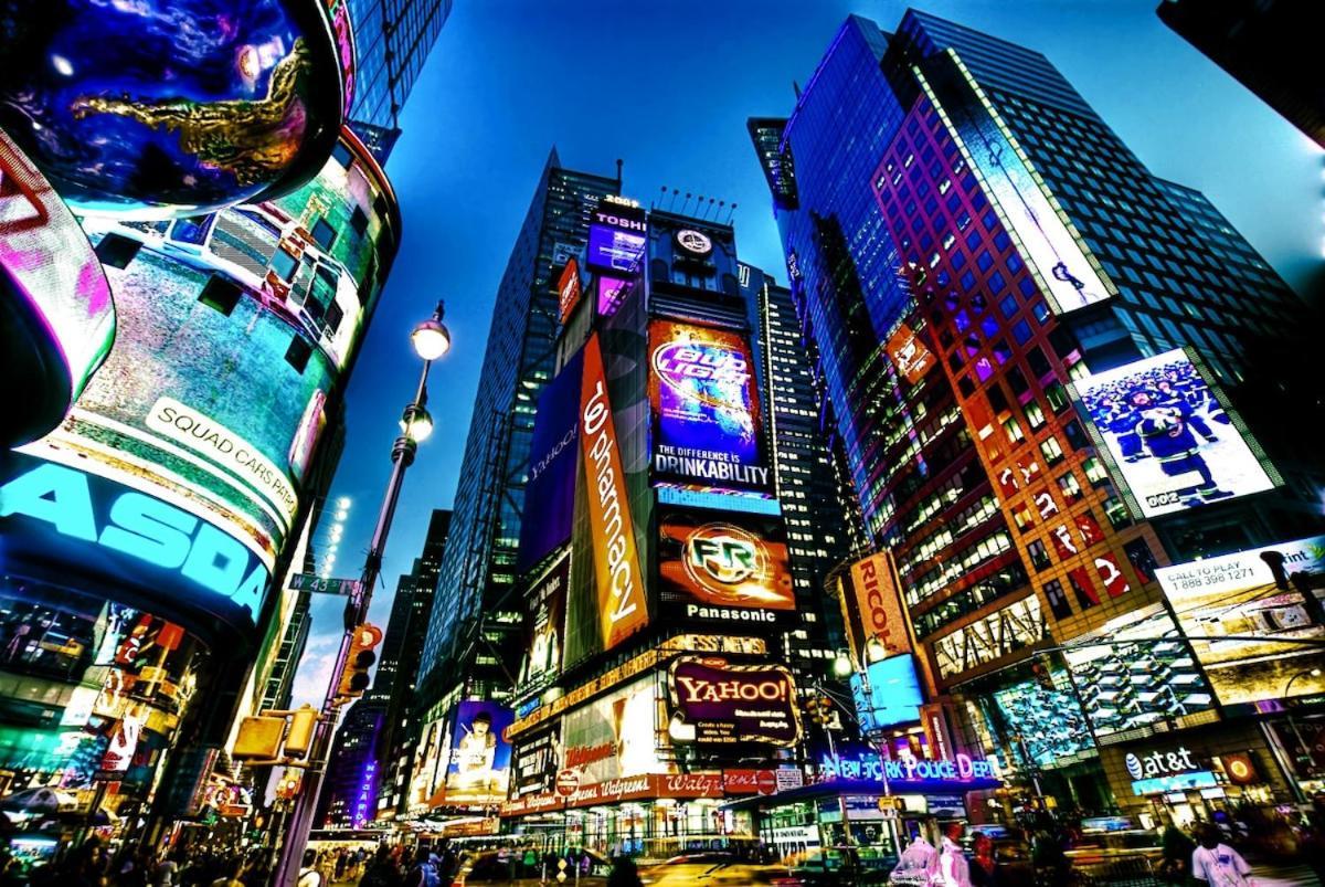 Micro Walk To Time Square New York