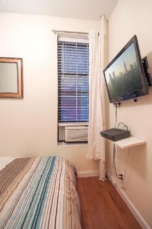 Washington Heights Apartment *