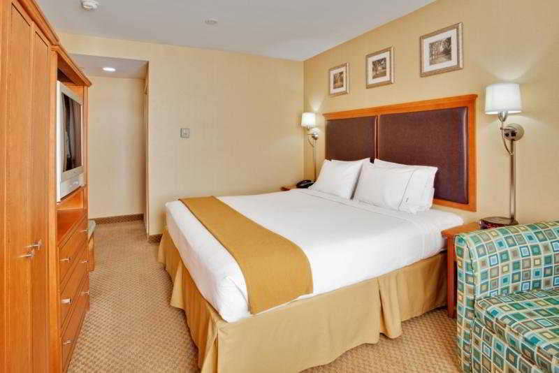 Holiday Express City Chelsea By Ihg 3*