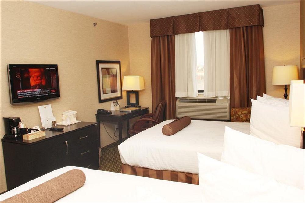 Western Plaza Hotel New York