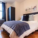 Upper Manhattan Bedrooms