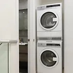 75-3B 3Br Luxury Duplex Brand New &D Elevator