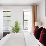 444-3E Contemporary 1Br In Hell\'S Kitchen
