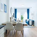 1435-4 I 3 Bedrooms 2 Bath Prime Upper East