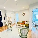 Stunning 3 Bedrooms Suite