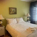 Comfort Stay In Brooklyn - Shared With A Host House Spaces