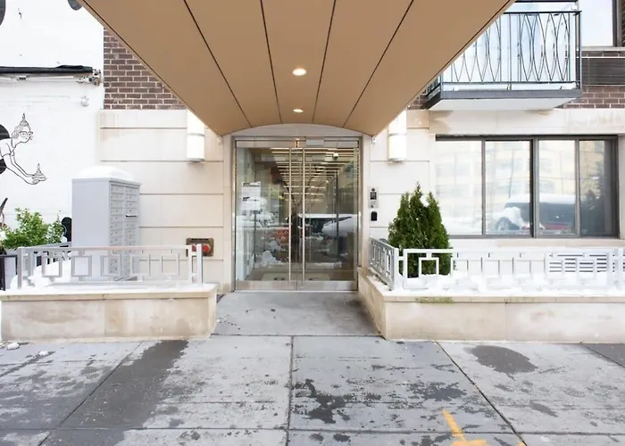 75-3B 3Br Luxury Duplex Brand New &D Elevator
